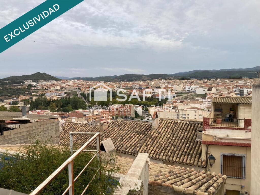 6 soverom Villa til salgs i Cehegin - € 70 000 (Ref: 9378935)