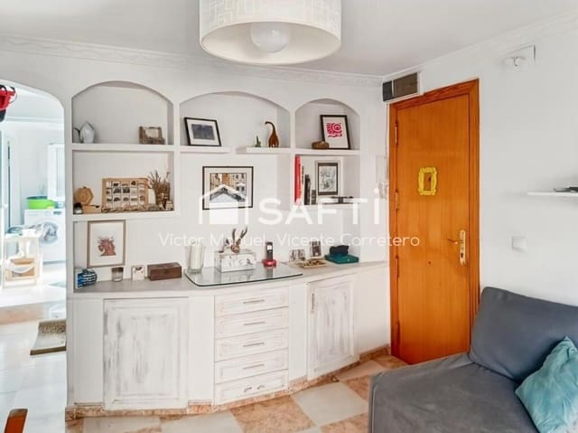 2 soveværelse Lejlighed til salg i El Grau, Valencia by - € 185.000 (Ref: 9378936)