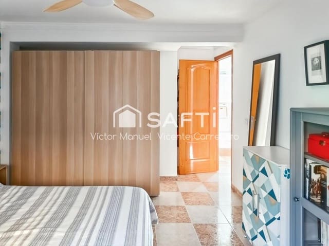 2 soveværelse Lejlighed til salg i El Grau, Valencia by - € 185.000 (Ref: 9378936)