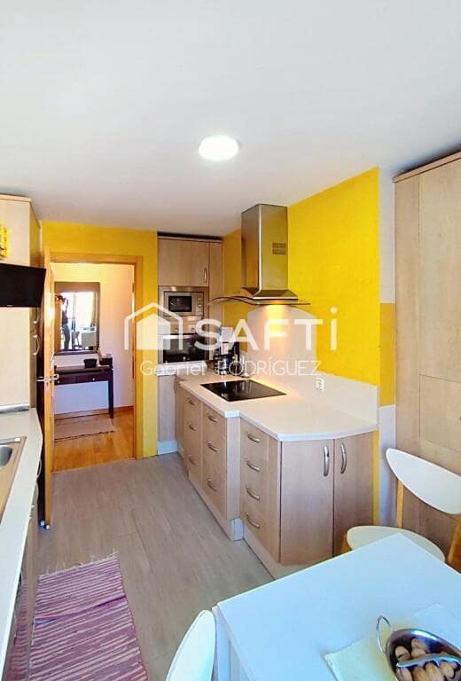 4 sovrum Lägenhet till salu i Badajoz stad - 295 000 € (Ref: 9382565)