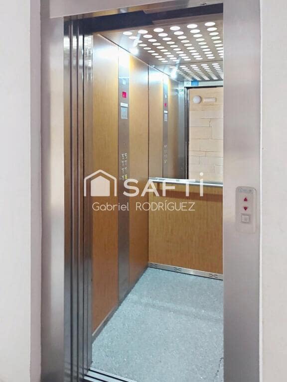 4 sovrum Lägenhet till salu i Badajoz stad - 295 000 € (Ref: 9382565)