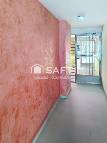 4 sovrum Lägenhet till salu i Casco Antiguo, Badajoz stad - 295 000 € (Ref: 9382565)