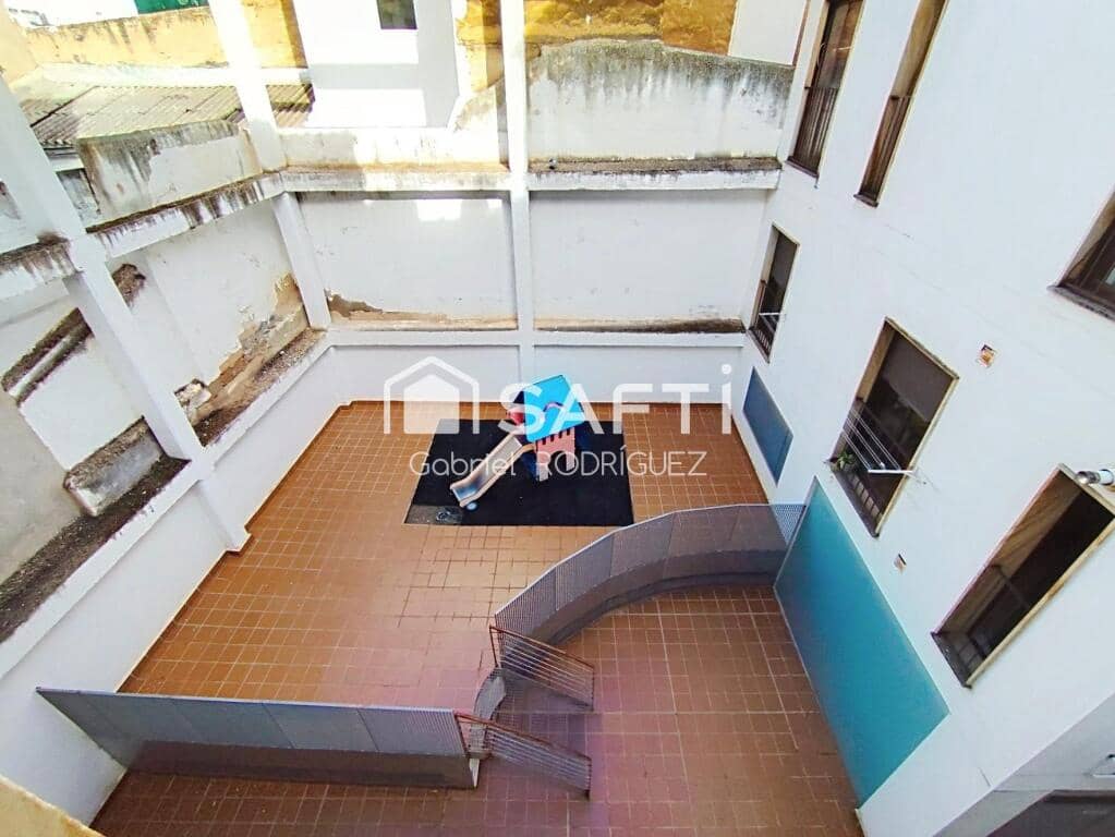 4 sovrum Lägenhet till salu i Badajoz stad - 295 000 € (Ref: 9382565)