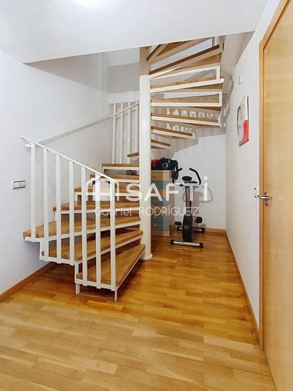 4 sovrum Lägenhet till salu i Badajoz stad - 295 000 € (Ref: 9382565)