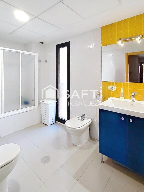 4 sovrum Lägenhet till salu i Badajoz stad - 295 000 € (Ref: 9382565)