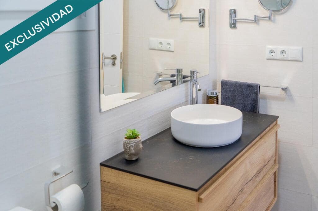 4 soveværelse Villa til salg i Lliria med swimmingpool garage - € 630.000 (Ref: 9382566)