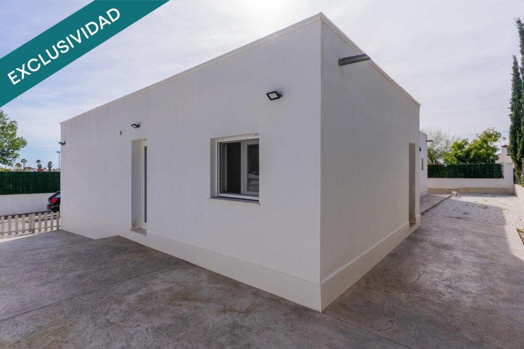 4 soveværelse Villa til salg i Lliria med swimmingpool garage - € 630.000 (Ref: 9382566)