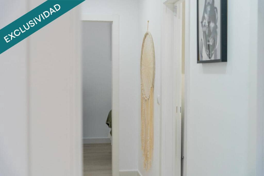 4 soveværelse Villa til salg i Lliria med swimmingpool garage - € 630.000 (Ref: 9382566)