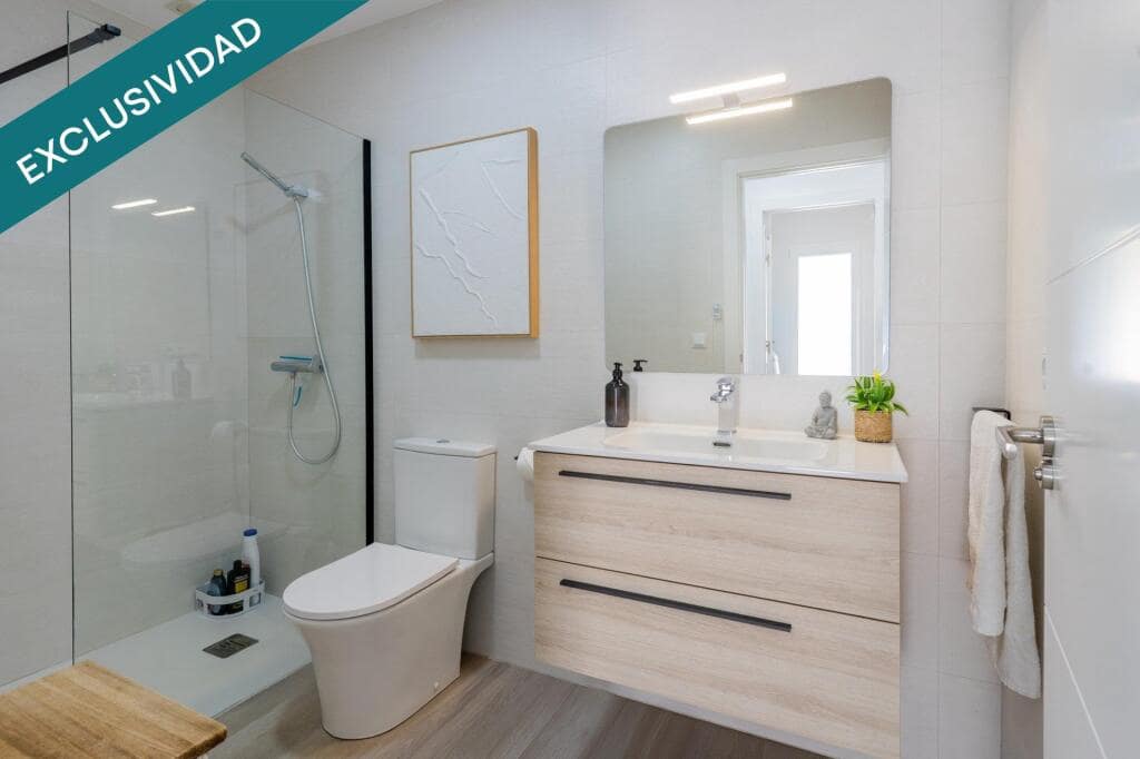 4 soveværelse Villa til salg i Lliria med swimmingpool garage - € 630.000 (Ref: 9382566)