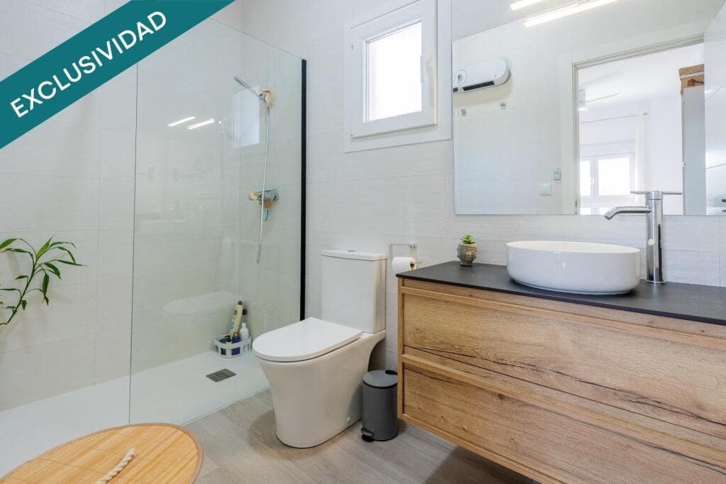 4 soveværelse Villa til salg i Lliria med swimmingpool garage - € 630.000 (Ref: 9382566)