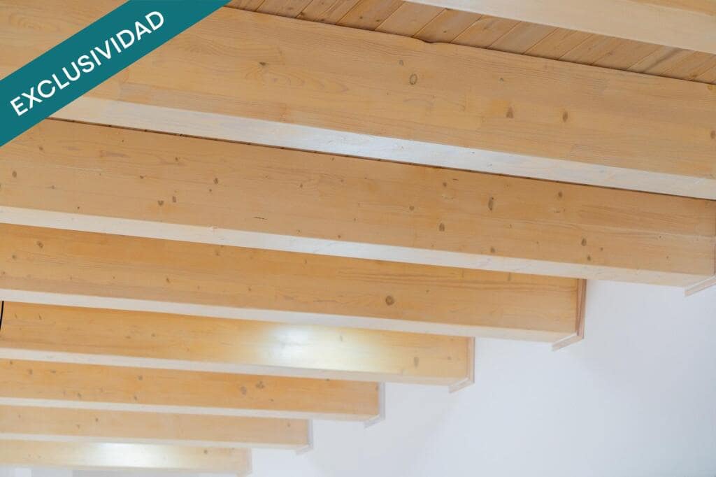 4 soveværelse Villa til salg i Lliria med swimmingpool garage - € 630.000 (Ref: 9382566)