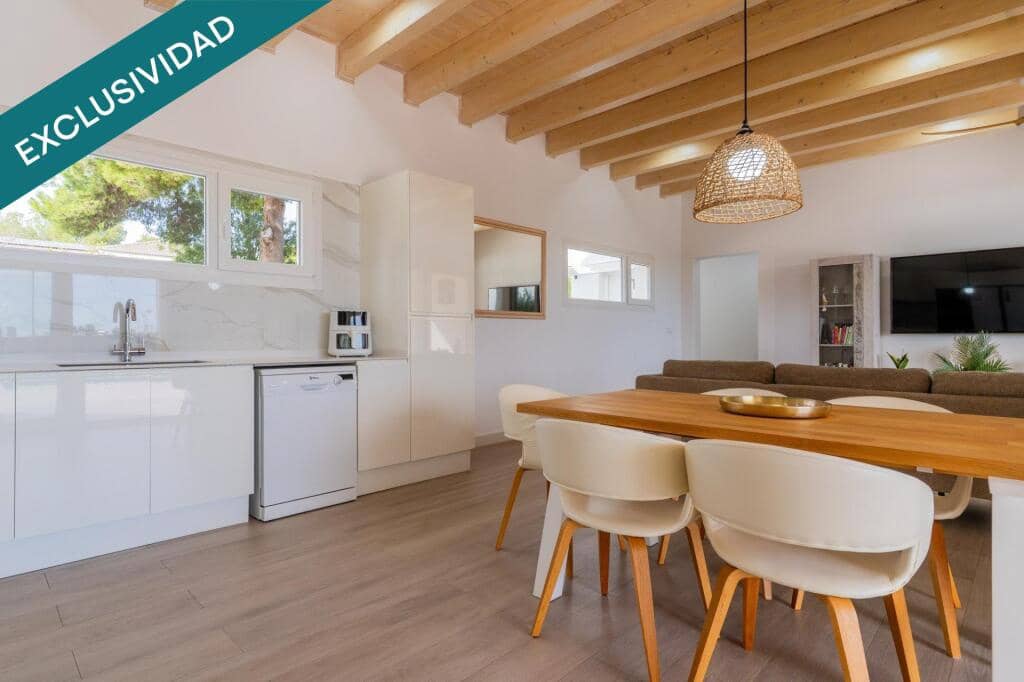 4 soveværelse Villa til salg i Lliria med swimmingpool garage - € 630.000 (Ref: 9382566)