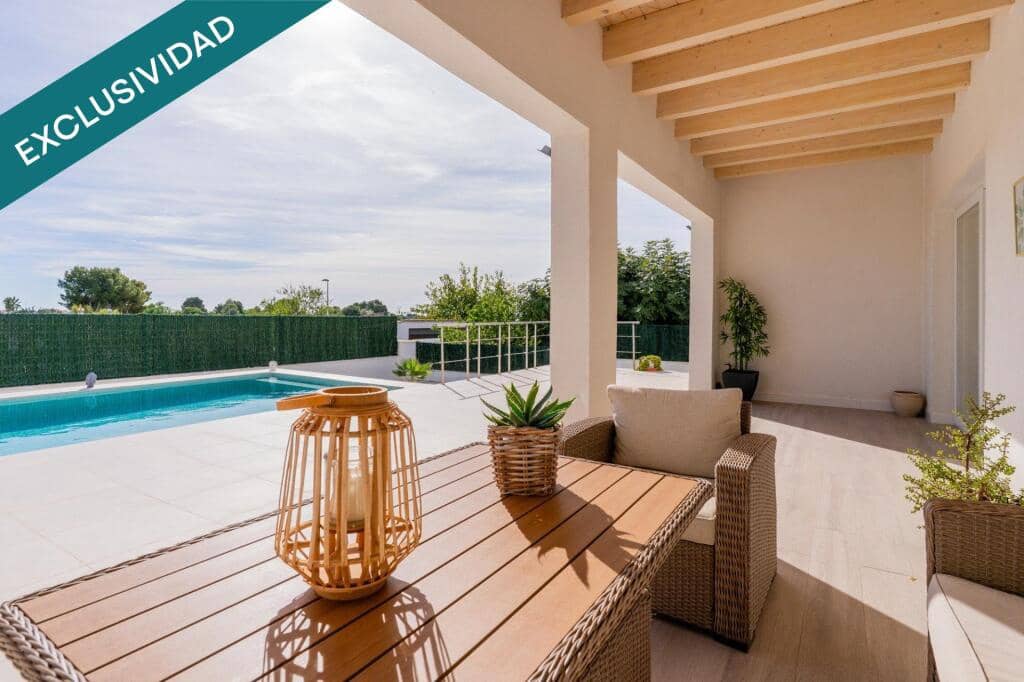 4 soveværelse Villa til salg i Lliria med swimmingpool garage - € 630.000 (Ref: 9382566)