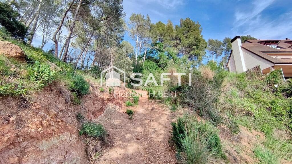 Działka budowlana na sprzedaż w Molins de Rei - 172 000 € (Ref: 9385421)