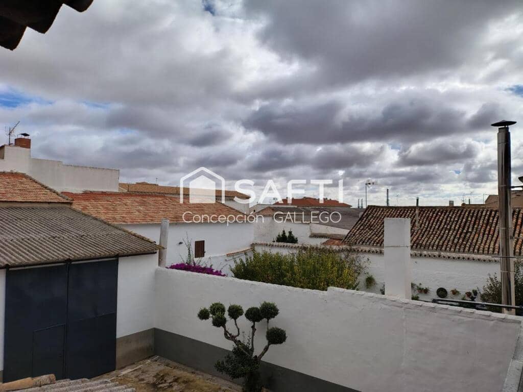 3 camera da letto Villa in vendita in Campo de Criptana con garage - 180.000 € (Rif: 9385422)