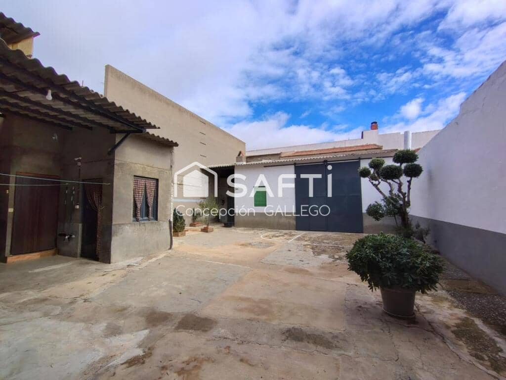 3 camera da letto Villa in vendita in Campo de Criptana con garage - 180.000 € (Rif: 9385422)