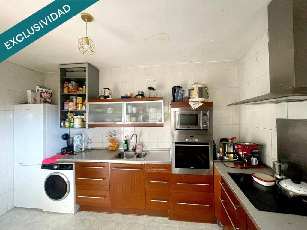 4 makuuhuone Rivitalo myytävänä paikassa Polan - 115 000 € (Ref: 9385424)