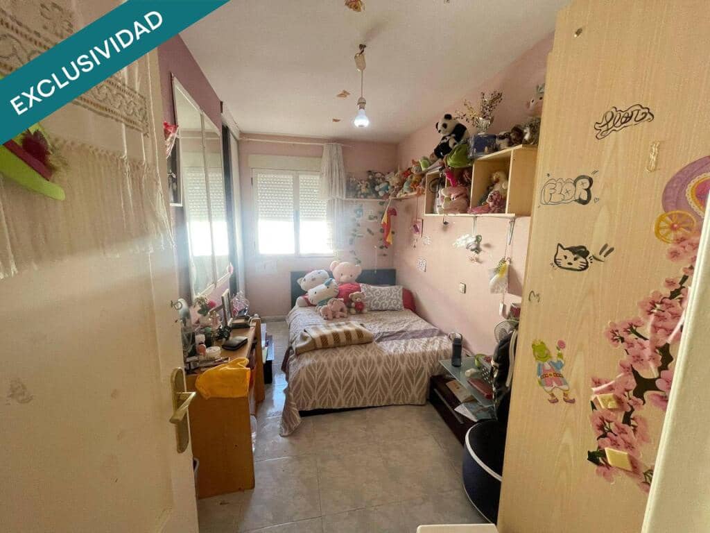 4 makuuhuone Rivitalo myytävänä paikassa Polan - 115 000 € (Ref: 9385424)