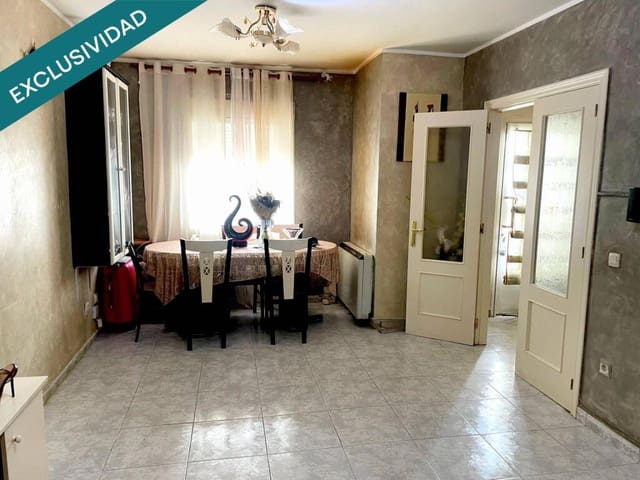 4 slaapkamer Rijtjeshuis te koop in Polán - € 115.000 (Ref: 9385424)