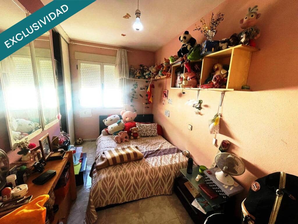 4 makuuhuone Rivitalo myytävänä paikassa Polan - 115 000 € (Ref: 9385424)