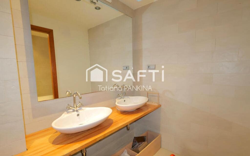 4 bedroom Terraced Villa for sale in Canoves i Samalus with pool garage - € 495,000 (Ref: 9385425)