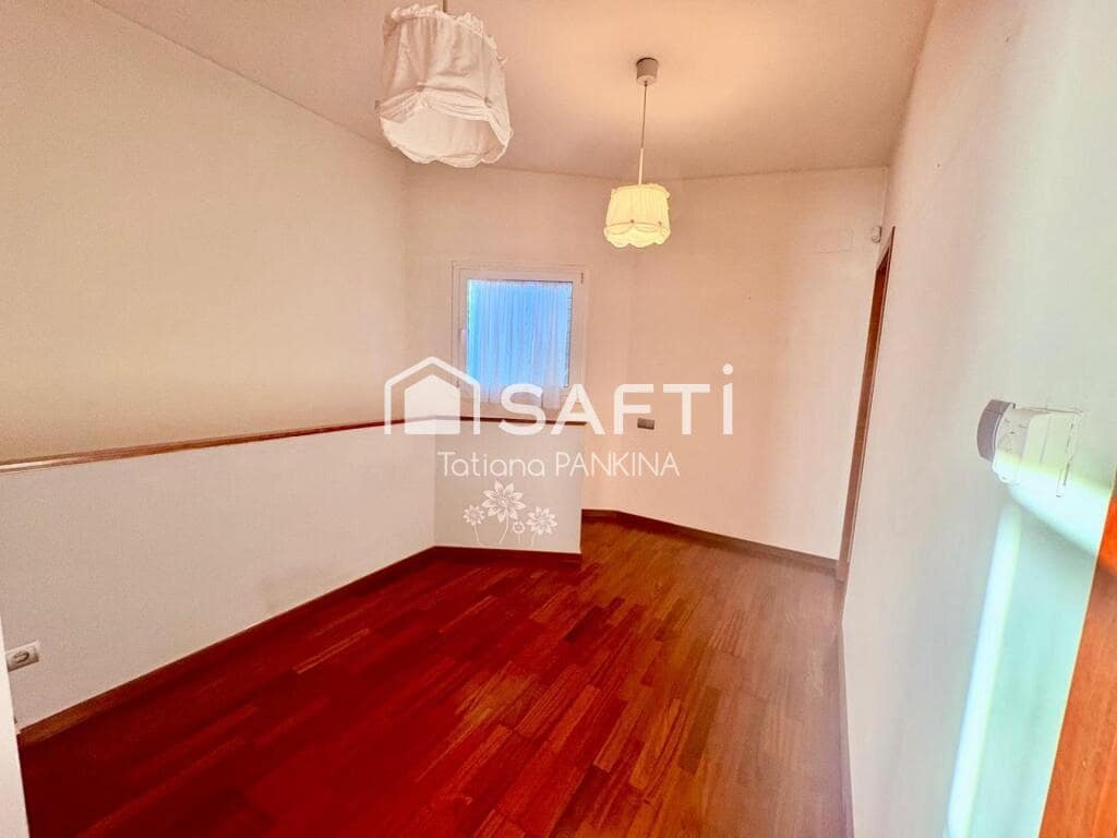 4 bedroom Terraced Villa for sale in Canoves i Samalus with pool garage - € 495,000 (Ref: 9385425)