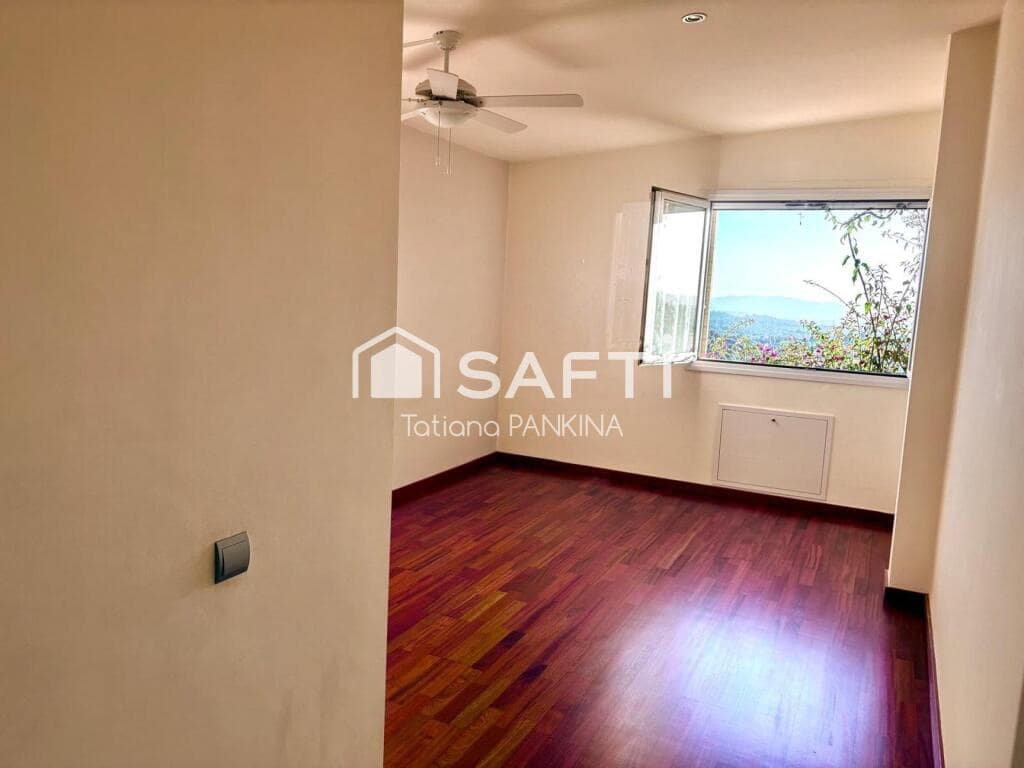 4 bedroom Terraced Villa for sale in Canoves i Samalus with pool garage - € 495,000 (Ref: 9385425)