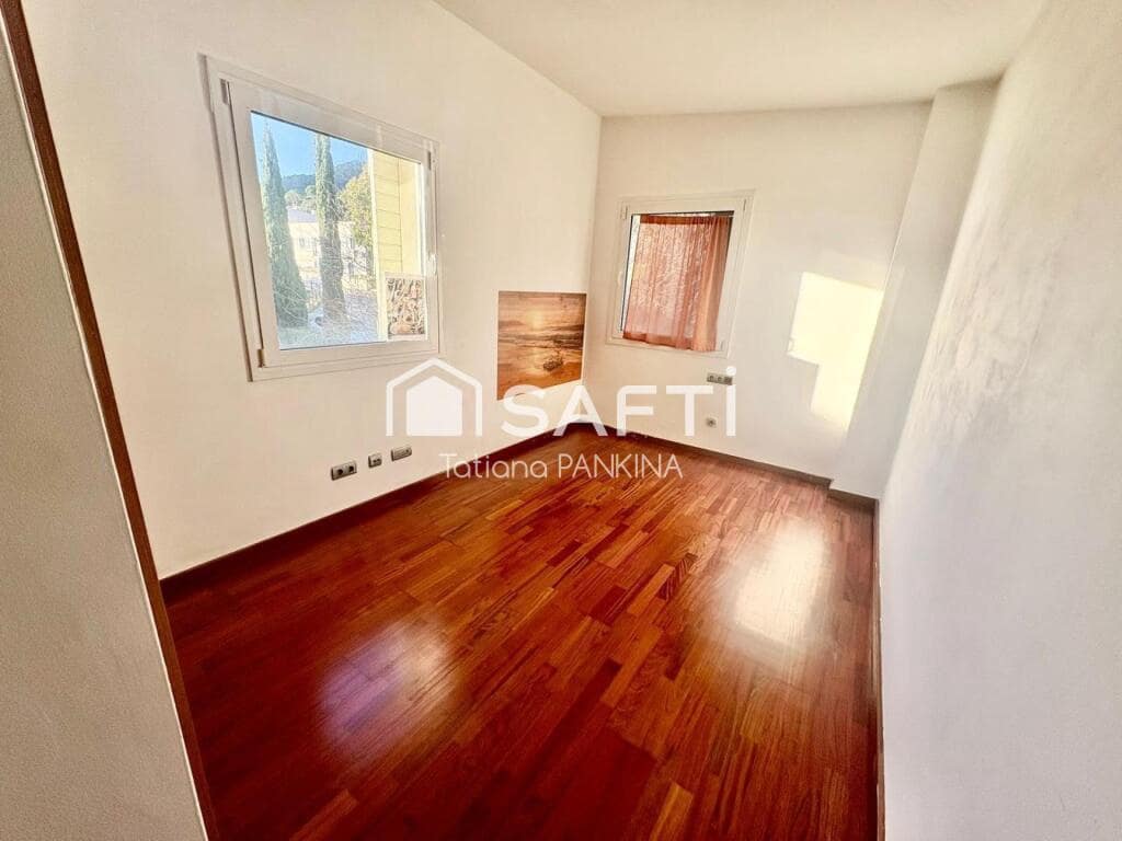 4 bedroom Terraced Villa for sale in Canoves i Samalus with pool garage - € 495,000 (Ref: 9385425)