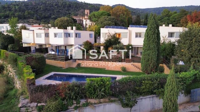 4 bedroom Terraced Villa for sale in Cànoves i Samalús with pool garage - € 495,000 (Ref: 9385425)