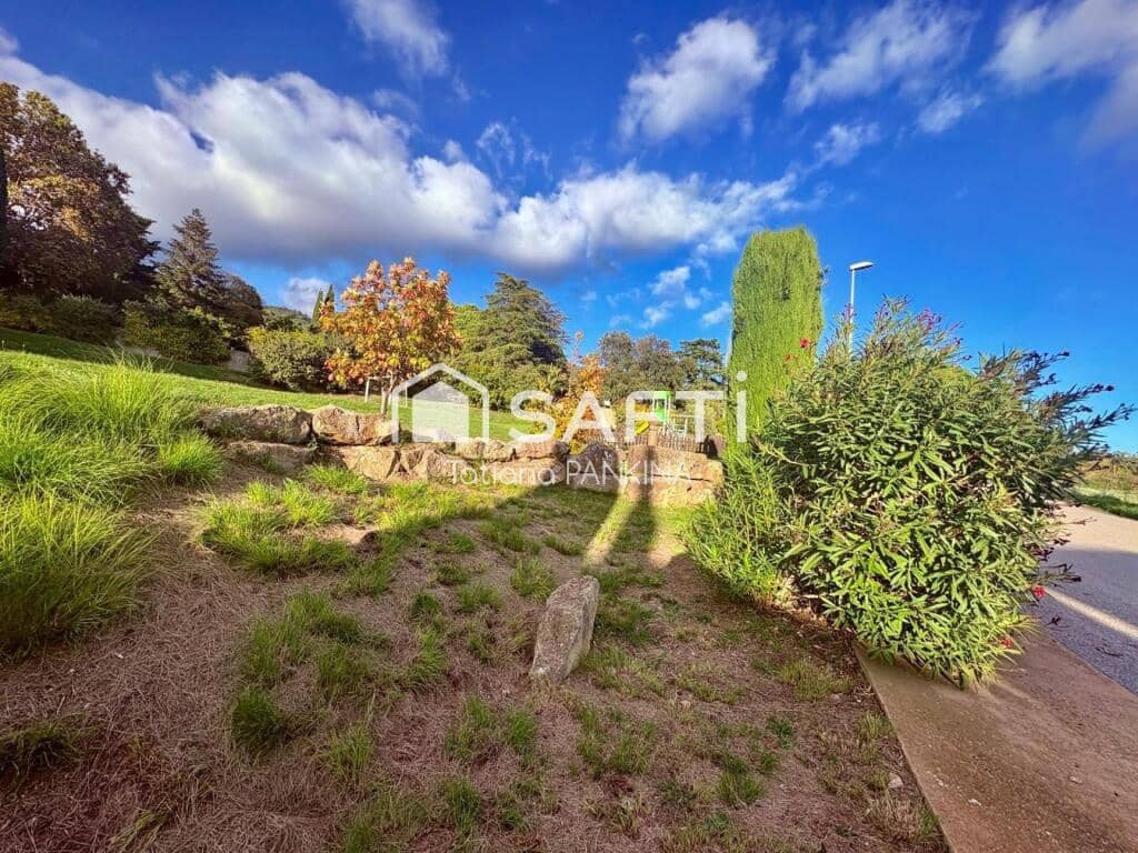 4 bedroom Terraced Villa for sale in Canoves i Samalus with pool garage - € 495,000 (Ref: 9385425)