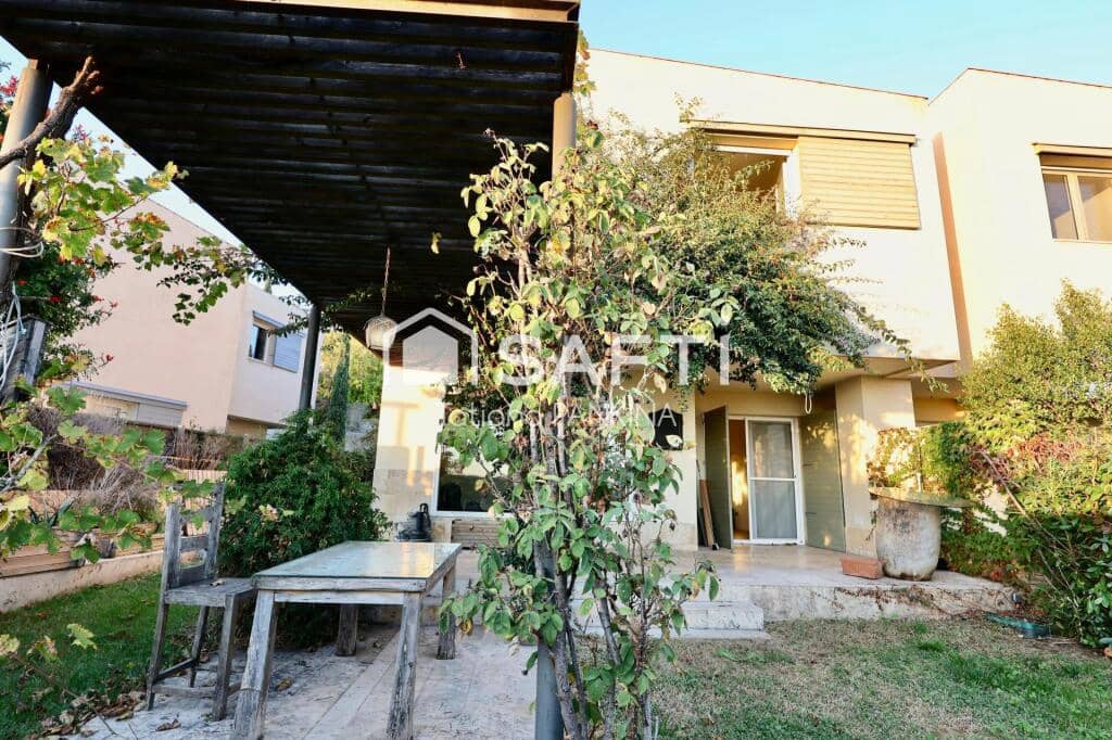 4 bedroom Terraced Villa for sale in Canoves i Samalus with pool garage - € 495,000 (Ref: 9385425)