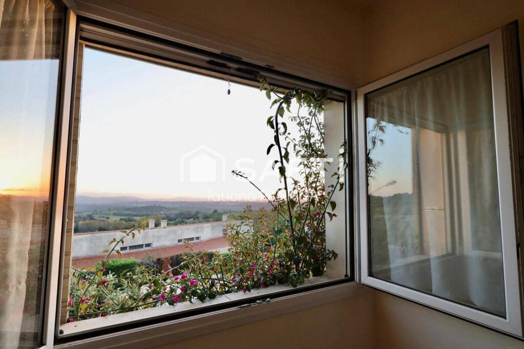 4 bedroom Terraced Villa for sale in Canoves i Samalus with pool garage - € 495,000 (Ref: 9385425)