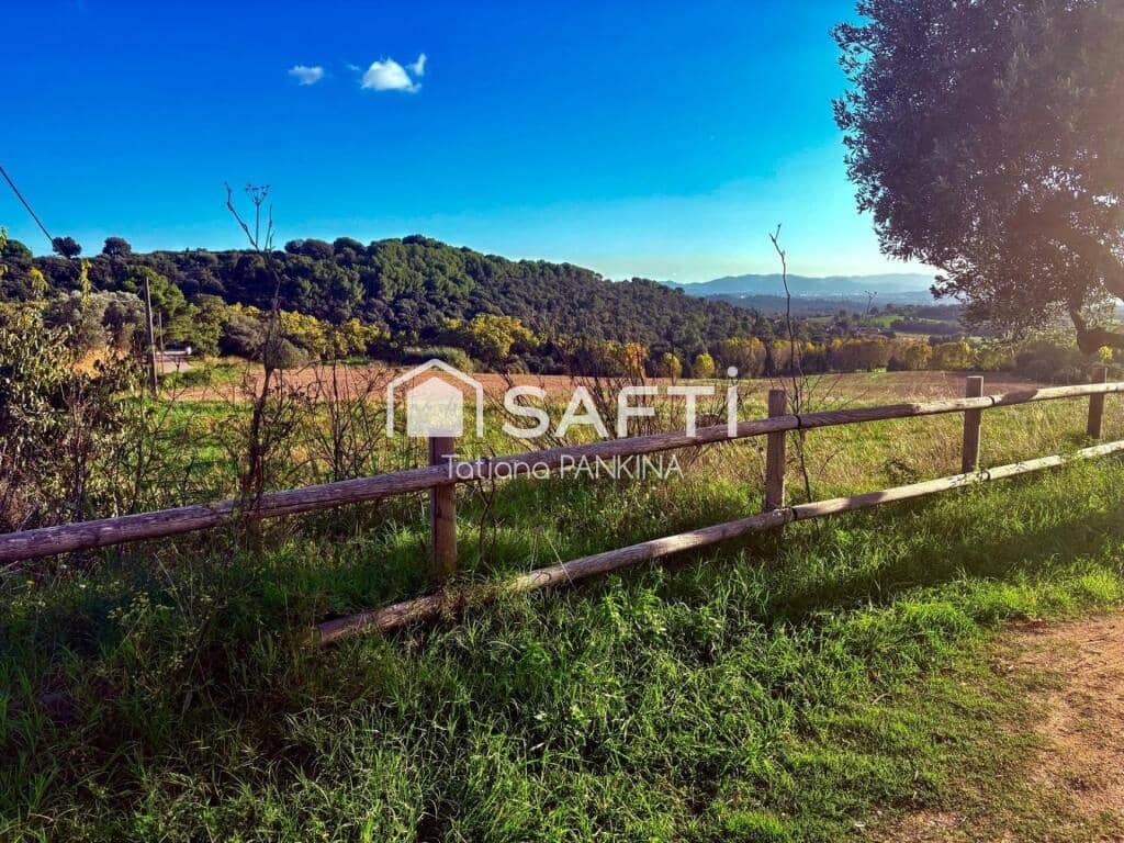 4 bedroom Terraced Villa for sale in Canoves i Samalus with pool garage - € 495,000 (Ref: 9385425)