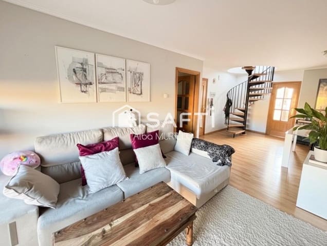 2 bedroom Flat for sale in Vilafranca del Penedès - € 255,000 (Ref: 9385428)