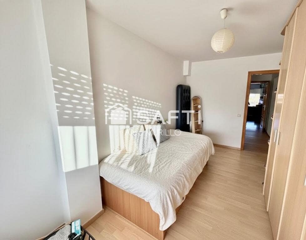 2 sypialnia Mieszkanie na sprzedaż w Vilafranca del Penedes - 255 000 € (Ref: 9385428)