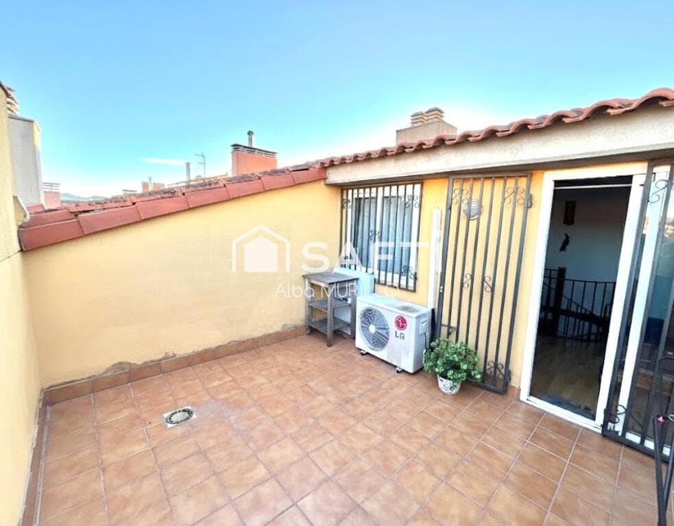 2 sypialnia Mieszkanie na sprzedaż w Vilafranca del Penedes - 255 000 € (Ref: 9385428)