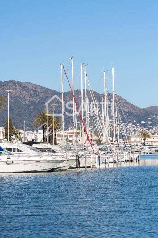 1 bedroom Apartment for sale in Empuriabrava - € 84,000 (Ref: 9387791)