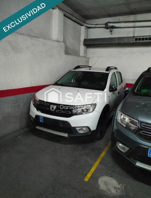 Garage till salu i Santa Coloma de Gramenet - 13 500 € (Ref: 9387792)