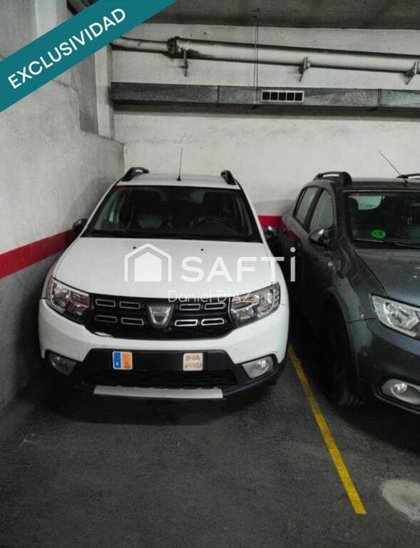 Garage till salu i Santa Coloma de Gramenet - 13 500 € (Ref: 9387792)