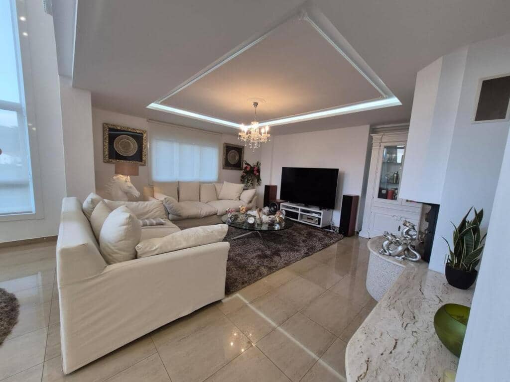 4 soveværelse Villa til salg i Arteixo med swimmingpool garage - € 1.400.000 (Ref: 9387800)