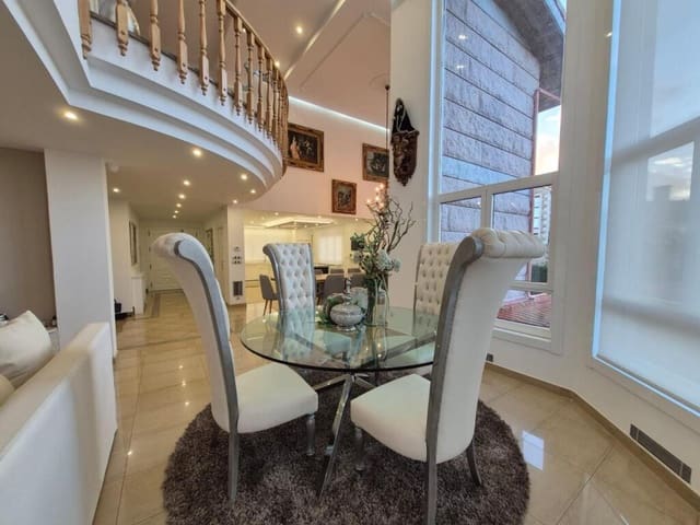 4 sovrum Villa till salu i Arteixo med pool garage - 1 400 000 € (Ref: 9387800)