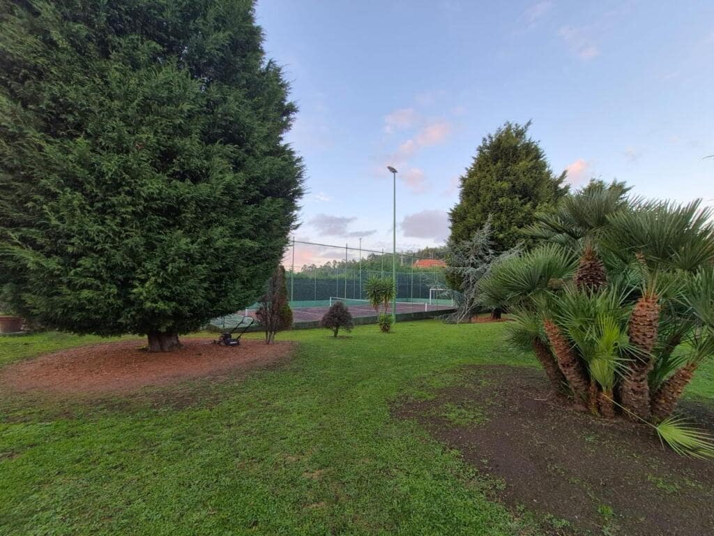 4 soveværelse Villa til salg i Arteixo med swimmingpool garage - € 1.400.000 (Ref: 9387800)