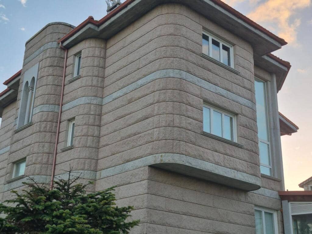 4 soveværelse Villa til salg i Arteixo med swimmingpool garage - € 1.400.000 (Ref: 9387800)