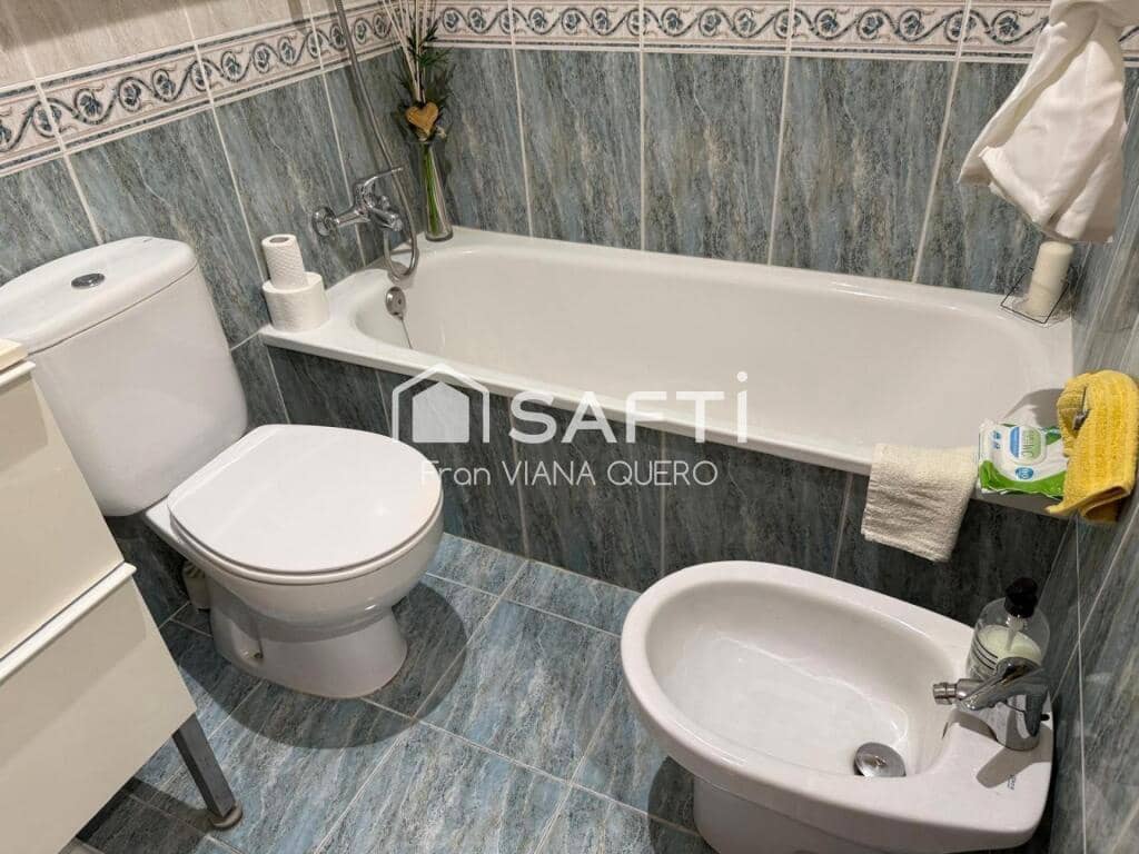 3 bedroom Flat for sale in Pineda de Mar - € 319,000 (Ref: 9390494)