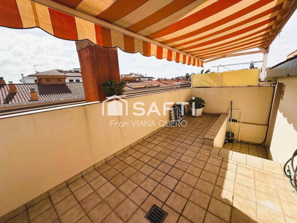 3 bedroom Flat for sale in Pineda de Mar - € 319,000 (Ref: 9390494)