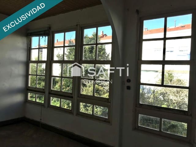 5 bedroom Terraced Villa for sale in Noia - € 176,400 (Ref: 9390496)