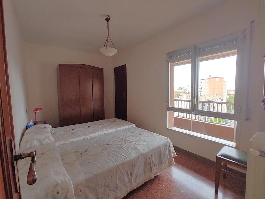 4 soverom Leilighet til salgs i Huesca by - € 200 000 (Ref: 9390497)