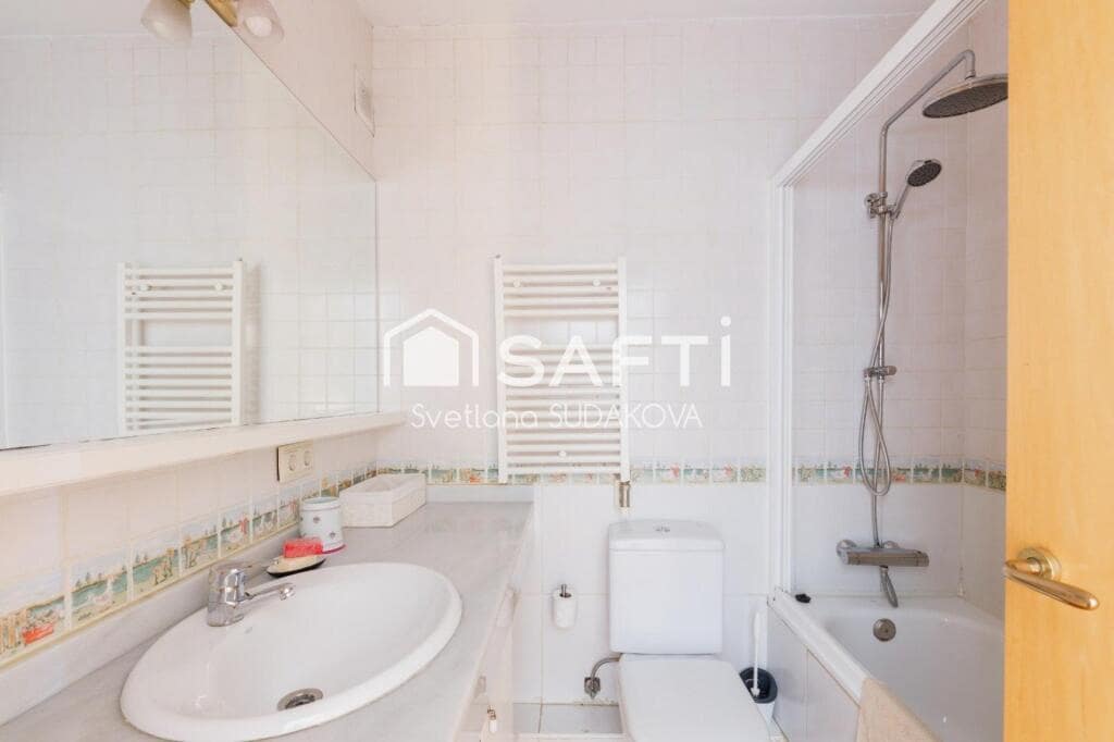 4 sovrum Villa till salu i Tordera med pool - 450 000 € (Ref: 9390501)