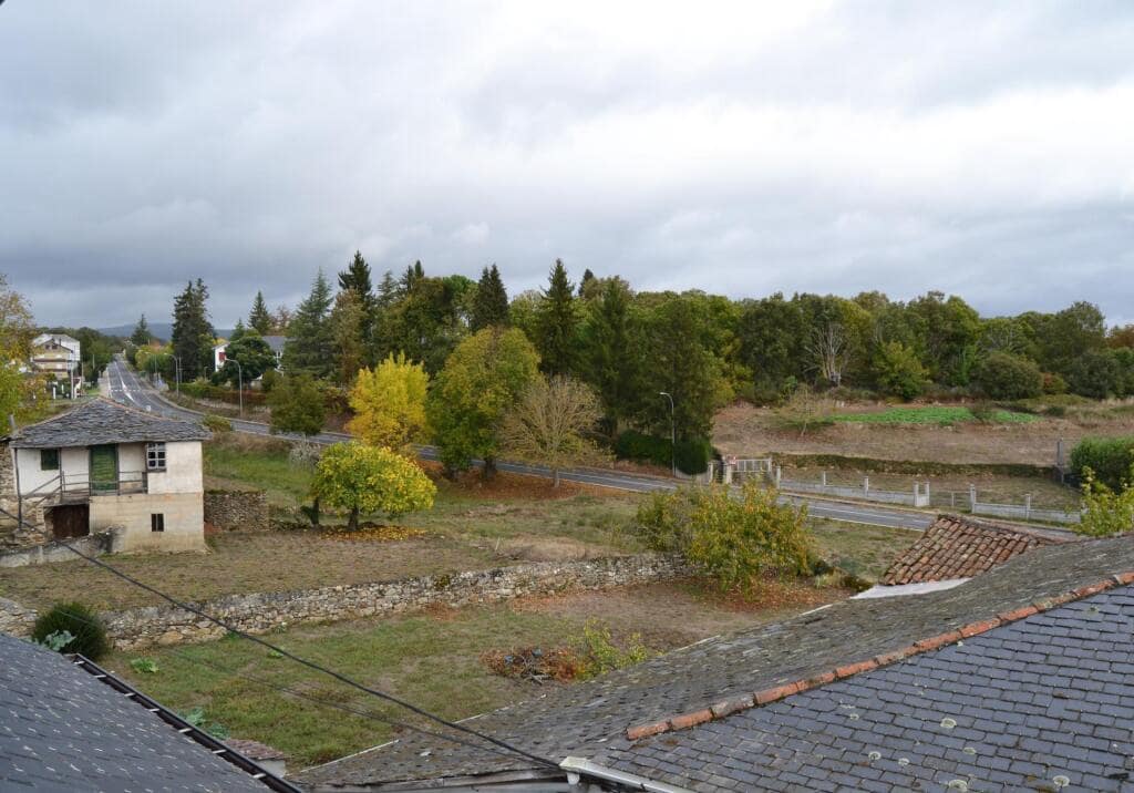 5 sovrum Radhus till salu i A Pobra de Trives med garage - 169 000 € (Ref: 9390502)