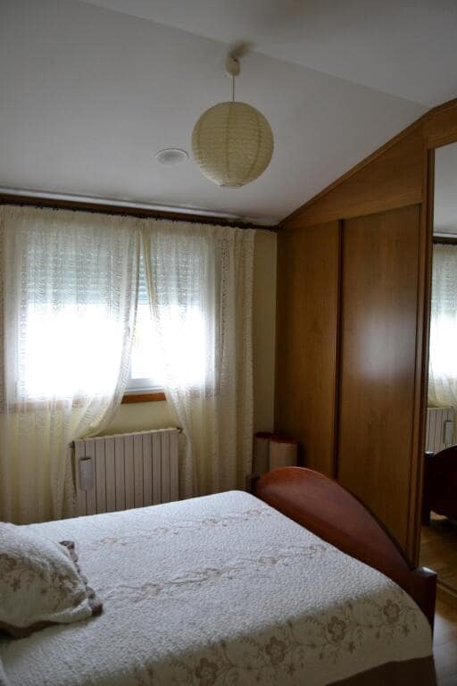 5 sovrum Radhus till salu i A Pobra de Trives med garage - 169 000 € (Ref: 9390502)